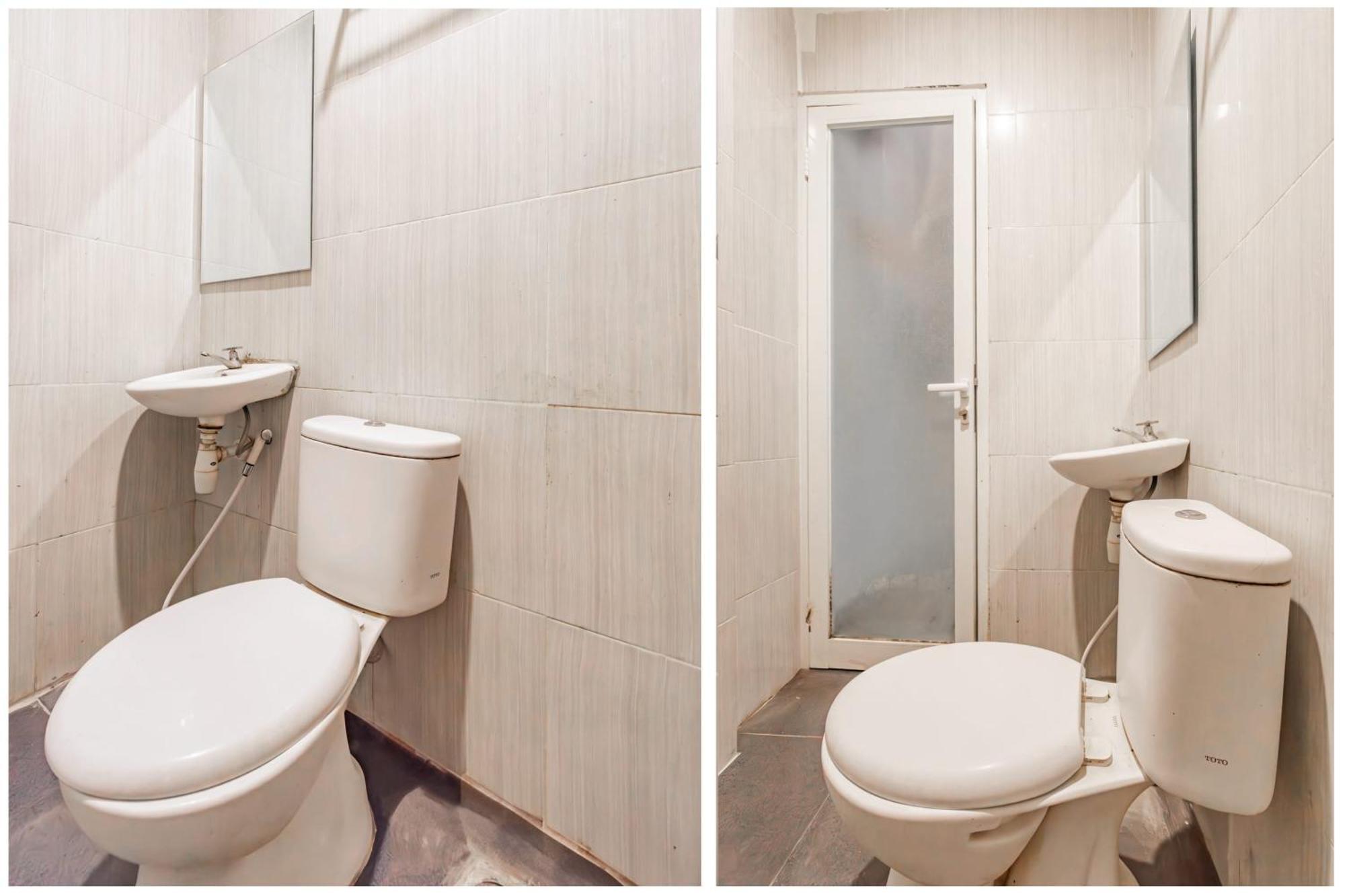 Ace Business Hotel Galaxy Surabaya Esterno foto